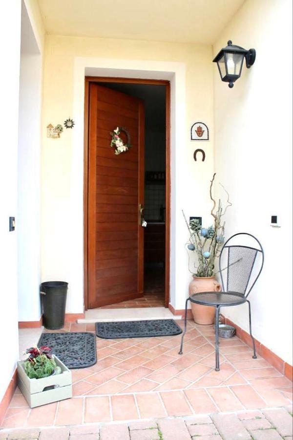 Casa Desi Apartment Baura ภายนอก รูปภาพ